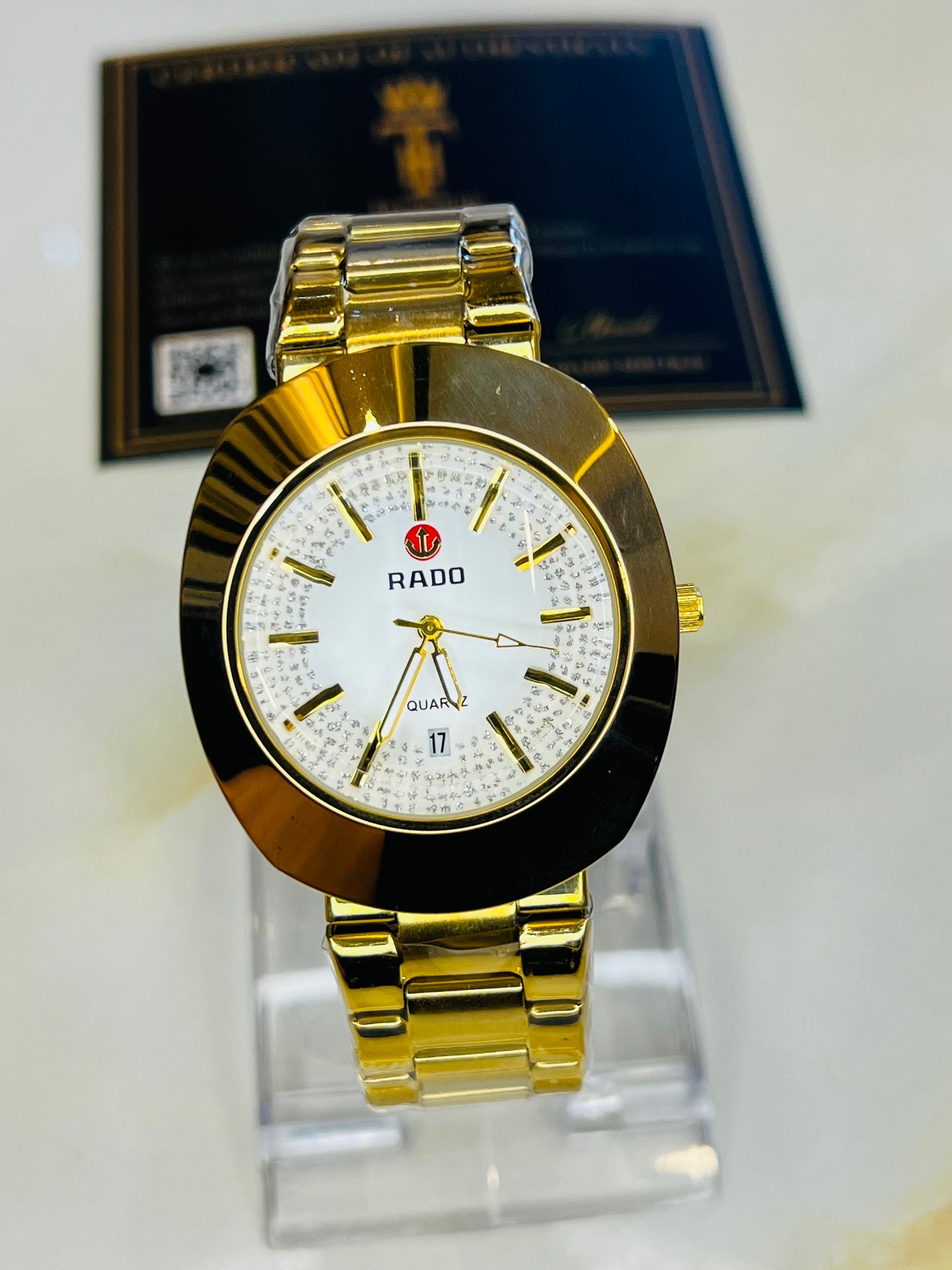 DiaStar Gold Quartz Watch