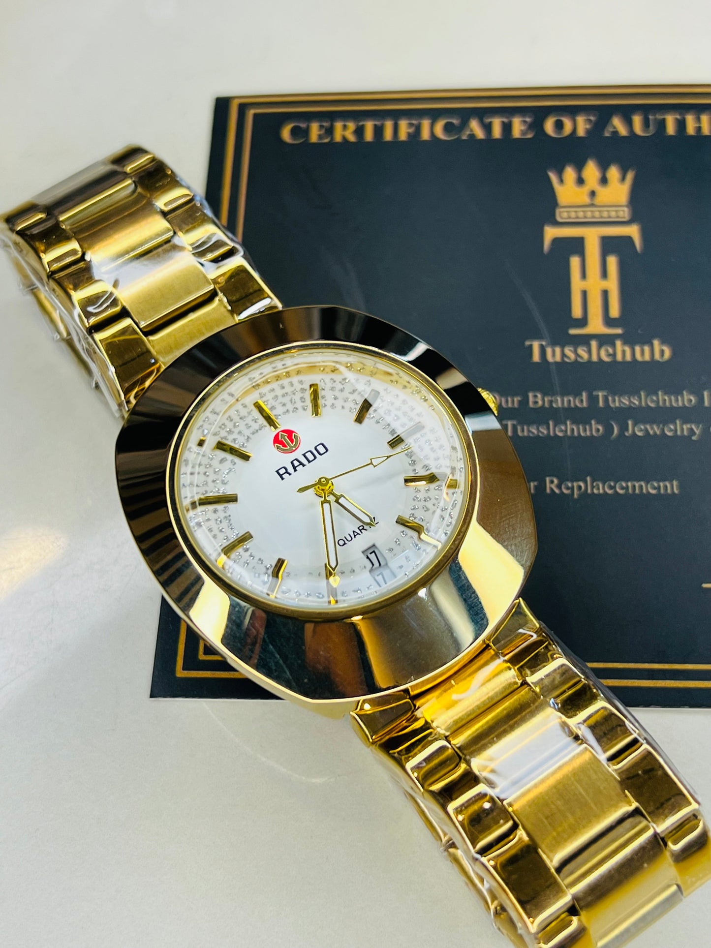 DiaStar Gold Quartz Watch