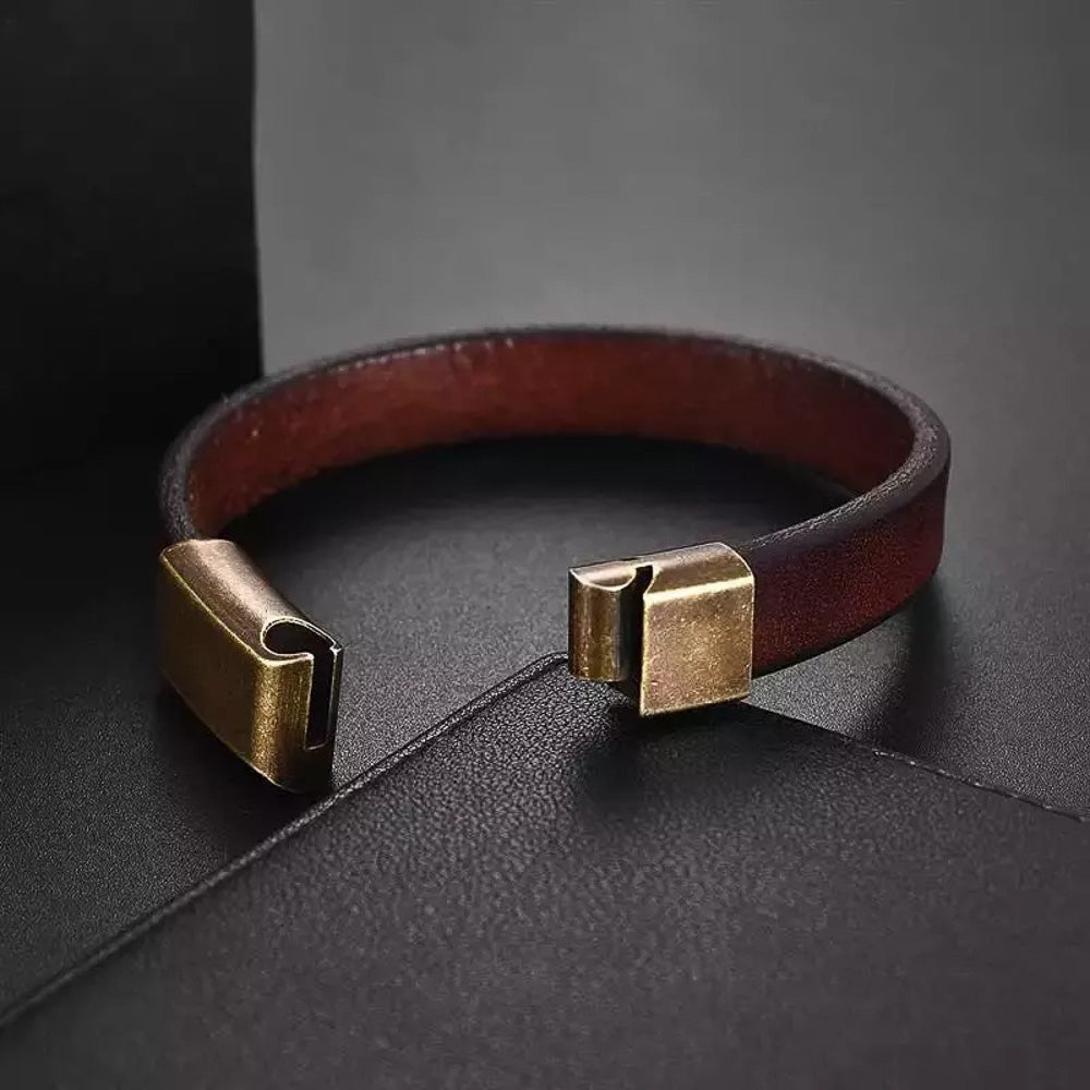 Brown Leather Magnetic Clasp Bracelet