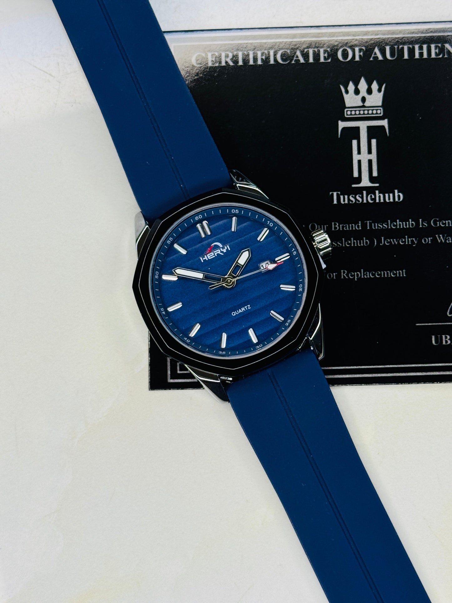 All Black Universe Octa Magnet Strap Watch
