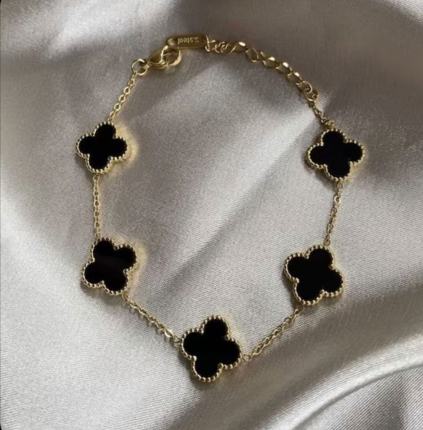 `Elegant Black Clover Bracelet & Stud Earrings Set - Gold Plated